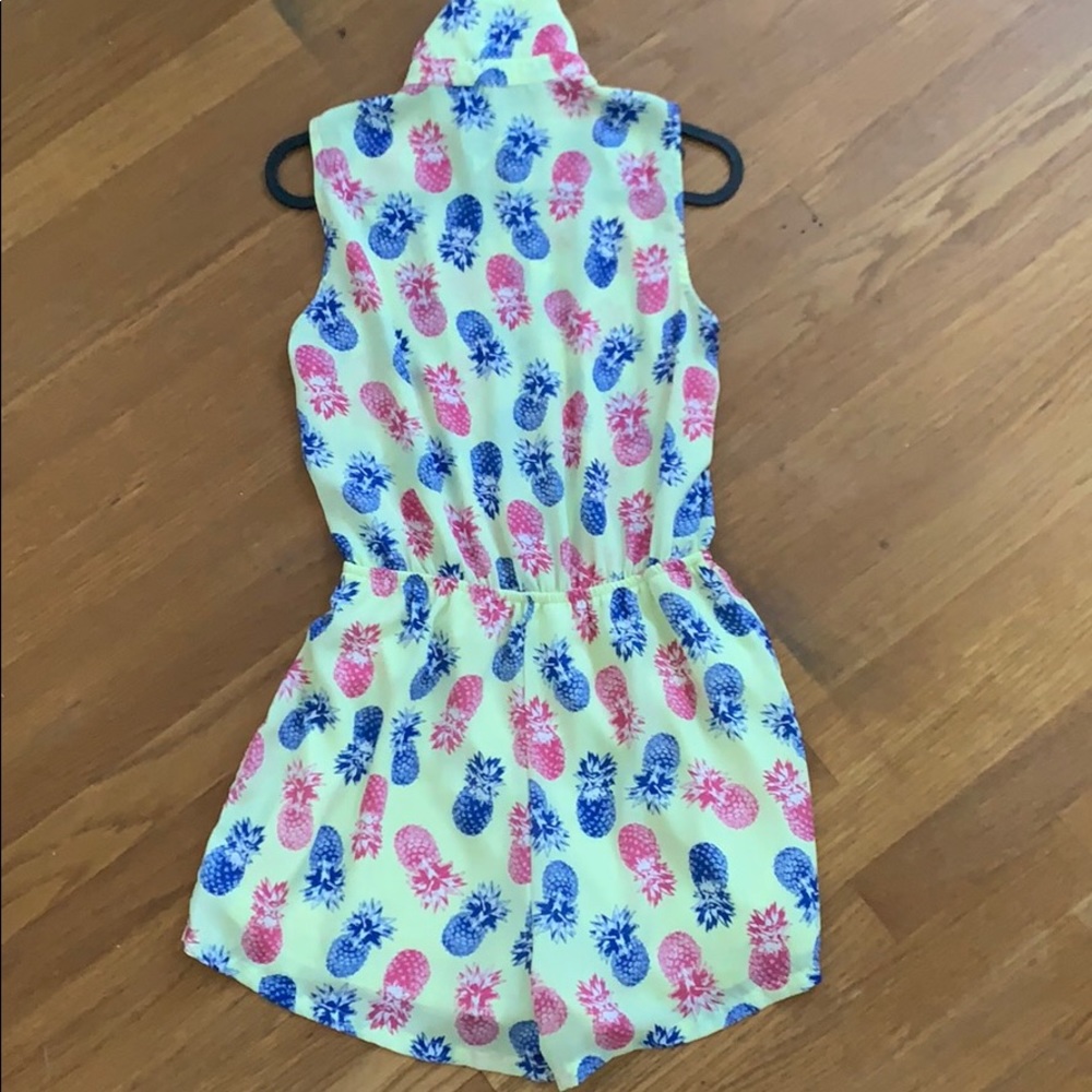 romper - Picture 2 of 2